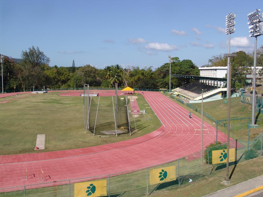 Hostal Universitario San German Luaran gambar