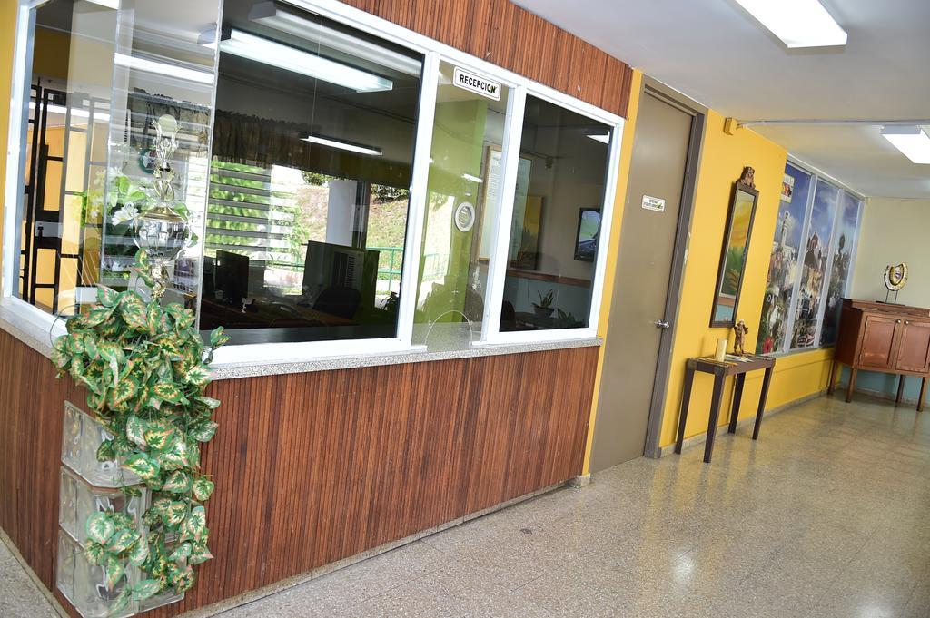 Hostal Universitario San German Luaran gambar